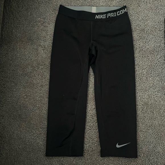 Nike Pro Combat Leggings - Picture 1 of 4